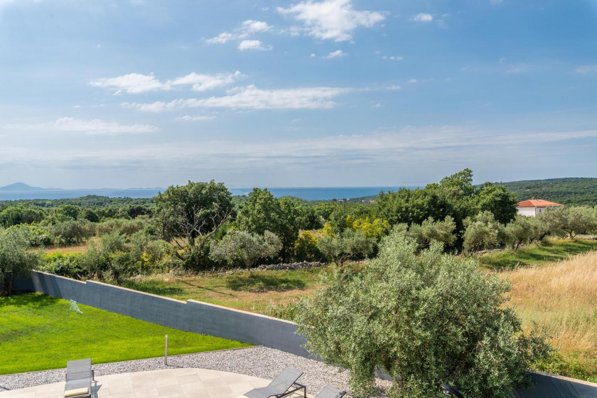 Villa Posidonia Near Pula With Sea View And Surrounded By Olive Trees Krnica Exterior foto